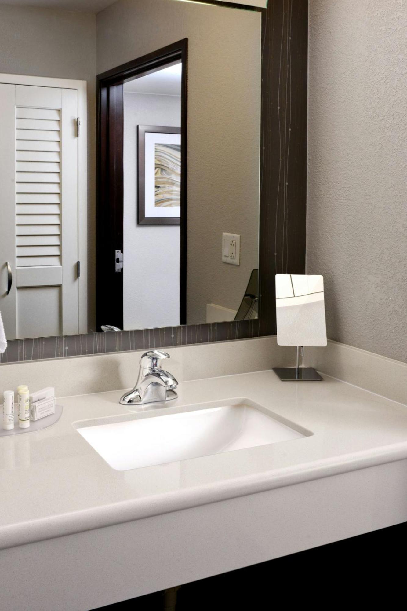 Courtyard By Marriott Houston Northwest Otel Dış mekan fotoğraf