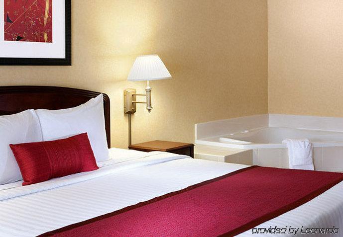 Courtyard By Marriott Houston Northwest Otel Dış mekan fotoğraf
